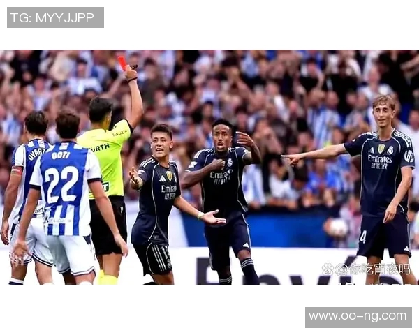 巴萨在曼萨诺执法生涯中红牌最多梅西也曾遭遇红牌困扰